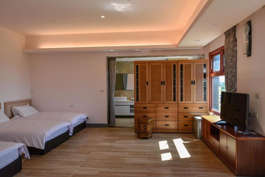 First Shanhai Hotel Toucheng Exterior photo