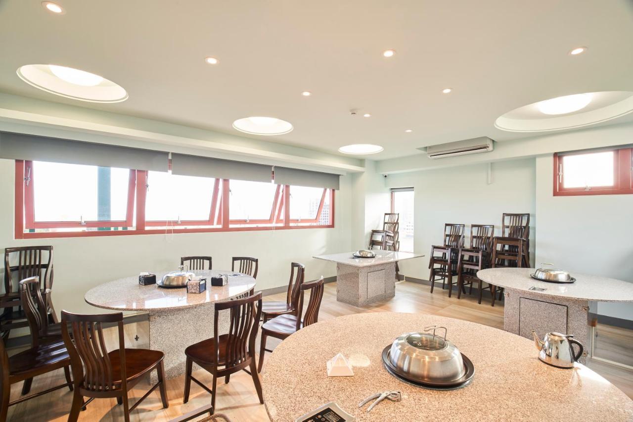 First Shanhai Hotel Toucheng Exterior photo
