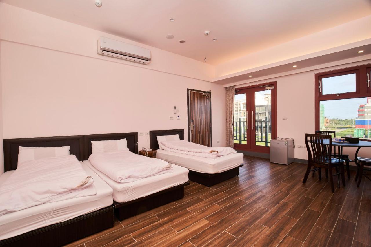 First Shanhai Hotel Toucheng Exterior photo